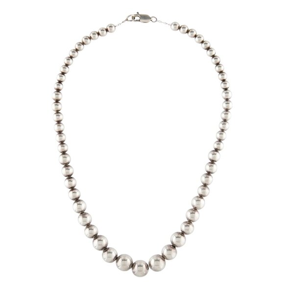 Tiffany & Co. Vintage Graduated Necklace - Picture 1 of 2